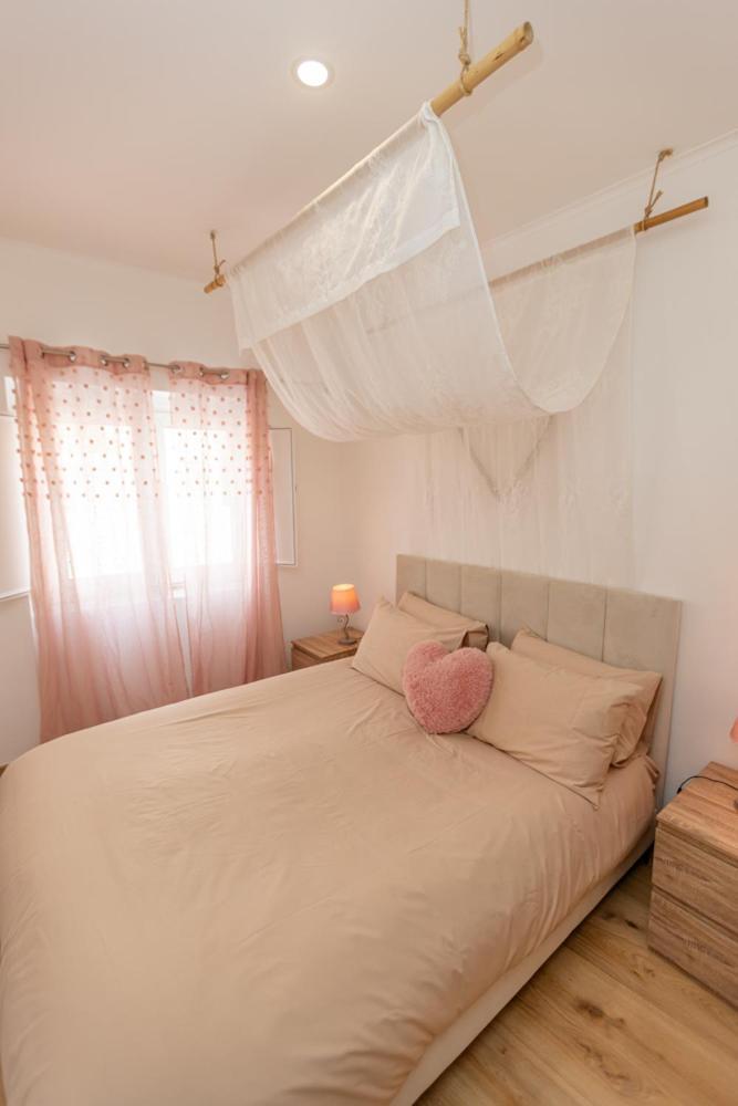 O Quintal Guesthouse Карвоейру Экстерьер фото