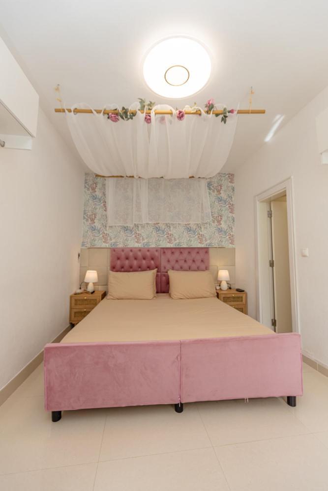 O Quintal Guesthouse Карвоейру Экстерьер фото